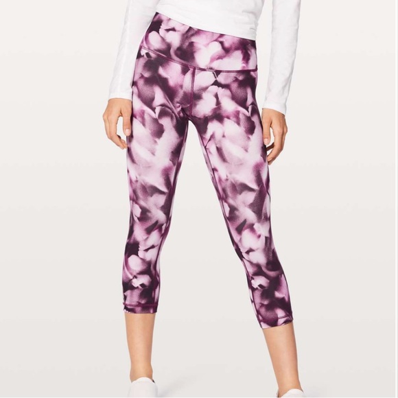 lululemon athletica Pants - Lululemon Wunder Under Crop (Hi-Rise) 21"
Blush Blossom Alpine White Candy Pink